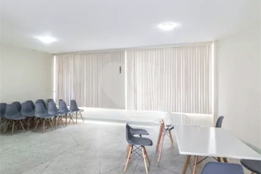 Apartamento à venda com 3 quartos, sendo 1 suíte,  em Santana, São Paulo, SP