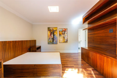 Casa à venda com 4 suítes em Alto de Pinheiros, São Paulo, SP
