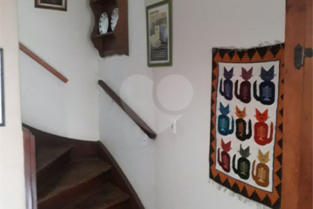 Sobrado à venda com 3 quartos em Vila Romana, São Paulo, SP