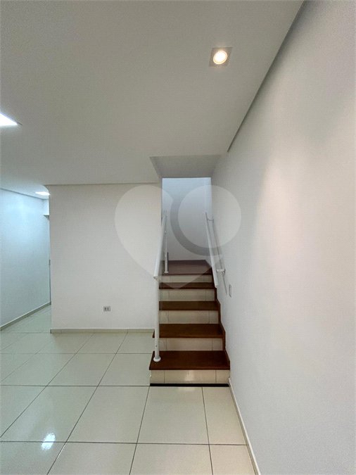 Casa de Vila para alugar com 4 suítes em Vila Romana, São Paulo, SP