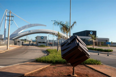 Barracão à venda ou para alugar em Iporanga, Sorocaba, SP