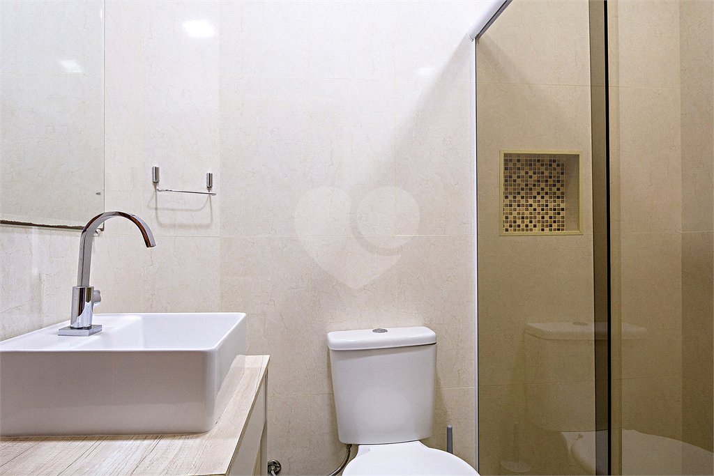 Sobrado à venda com 2 quartos, sendo 1 suíte, em Vila Guarani, São Paulo, SP