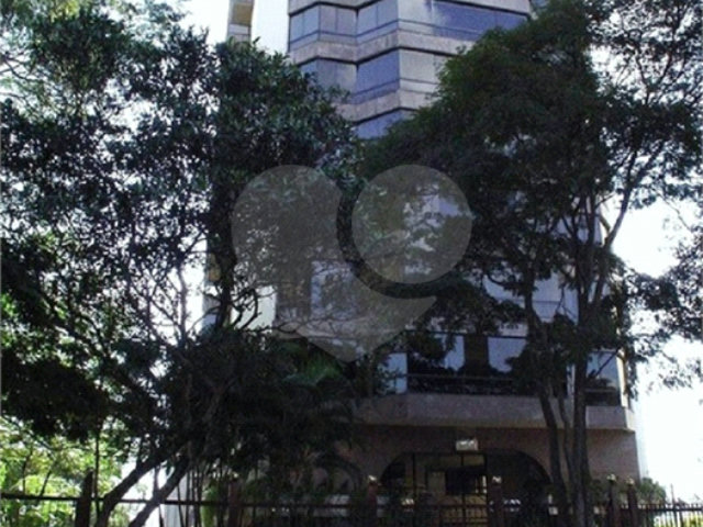 Apartamento à venda com 4 suítes em Vila Andrade, São Paulo, SP