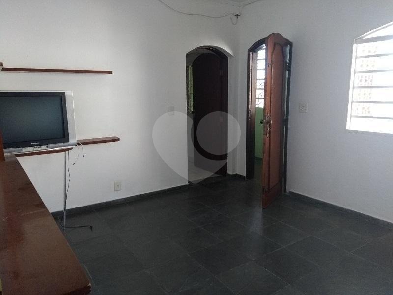 Casa à venda com 2 quartos, sendo 1 suíte, em Tremembé, São Paulo, SP