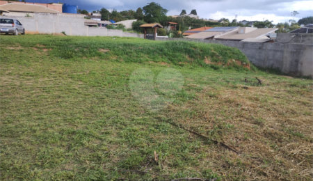 Chácara à venda com 2 quartos em Chácaras Berro D'água, Itu, SP