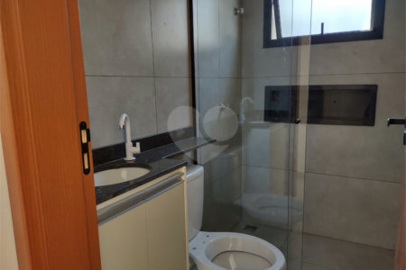 Casa à venda com 2 suítes em Jardim Santo Antônio, Atibaia, SP