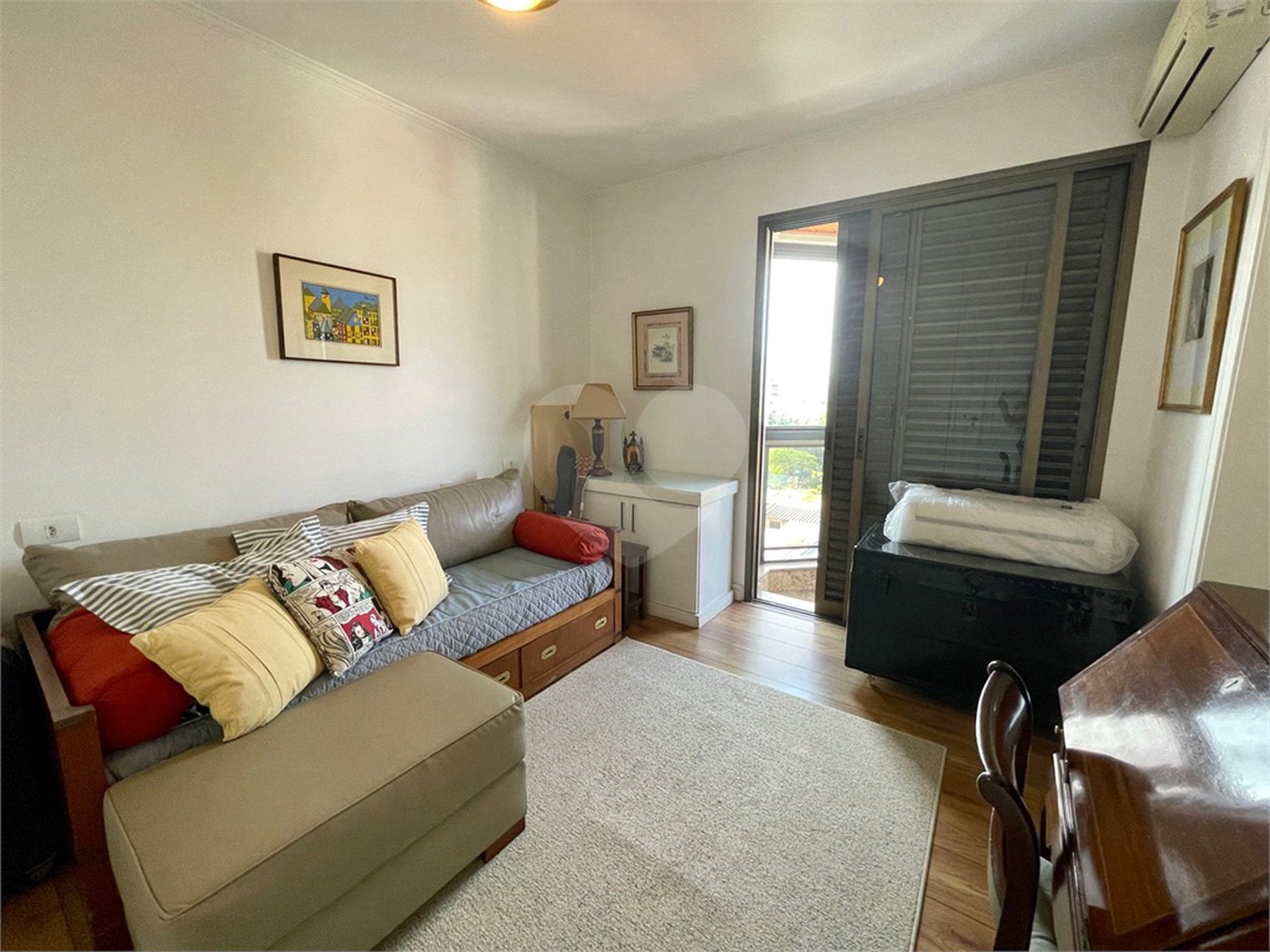 Apartamento à venda com 4 quartos, sendo 3 suítes, em Campo Belo, São Paulo, SP