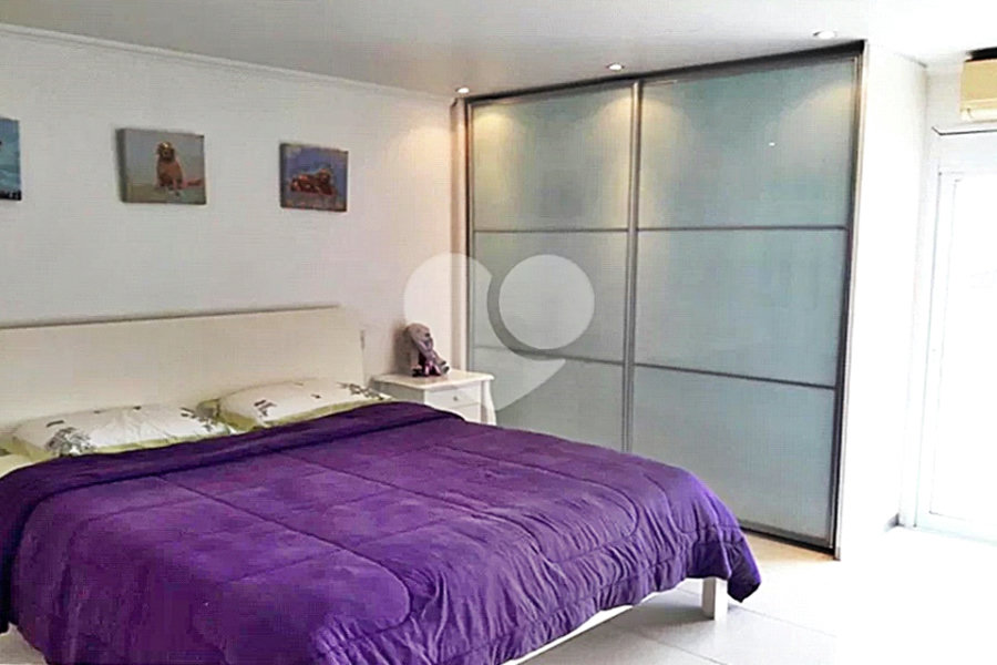 Casa à venda com 4 quartos, sendo 3 suítes, em Santana, São Paulo, SP