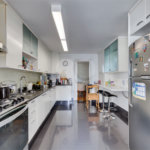 Apartamento à venda com 4 quartos, sendo 1 suíte, em Santo Amaro, São Paulo, SP