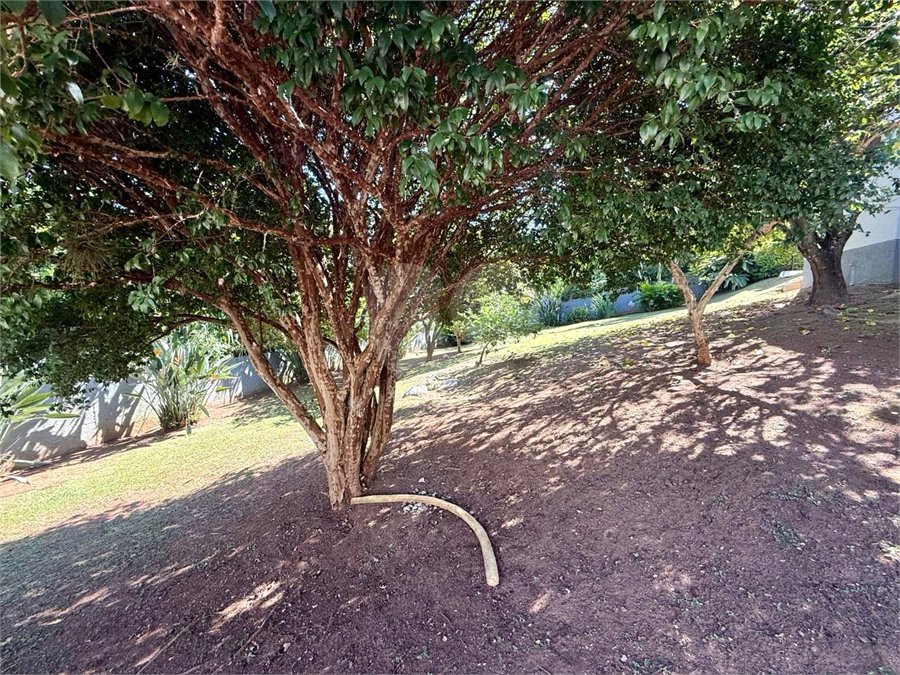 Casa à venda com 4 quartos, sendo 2 suítes,  no condomínio Morada da Lua, Vinhedo - SP