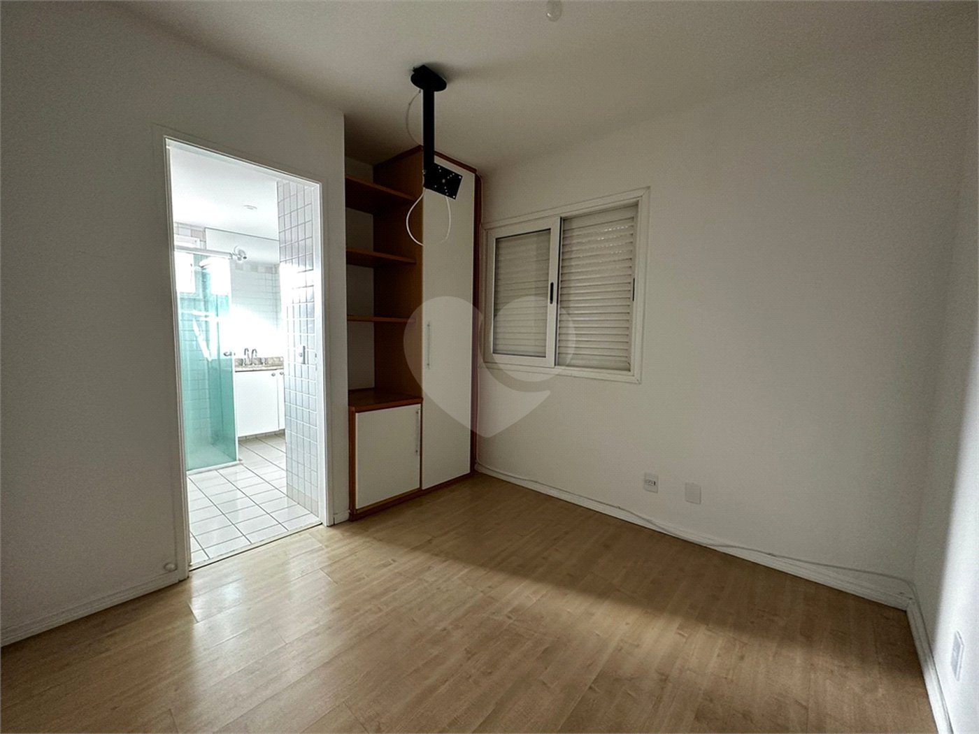 Apartamento à venda com 3 quartos, sendo 1 suíte, em Vila Andrade, São Paulo, SP