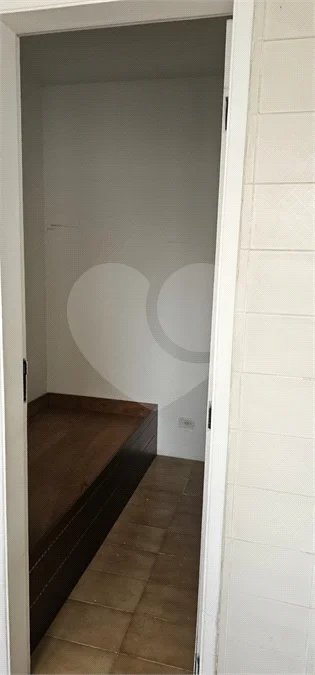 Apartamento à venda com 4 quartos, sendo 1 suíte,  em Jardim Ampliação, São Paulo, SP