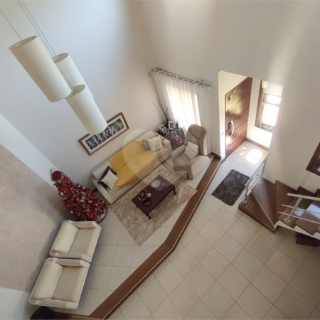 Casa à venda com 3 quartos, sendo 1 suíte, em Jardim Panorama, Valinhos, SP