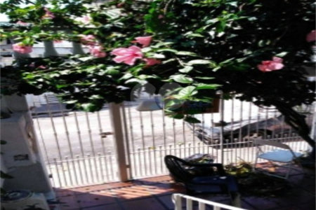 Casa Térrea à venda com 2 quartos em Vila Nivi, São Paulo, SP