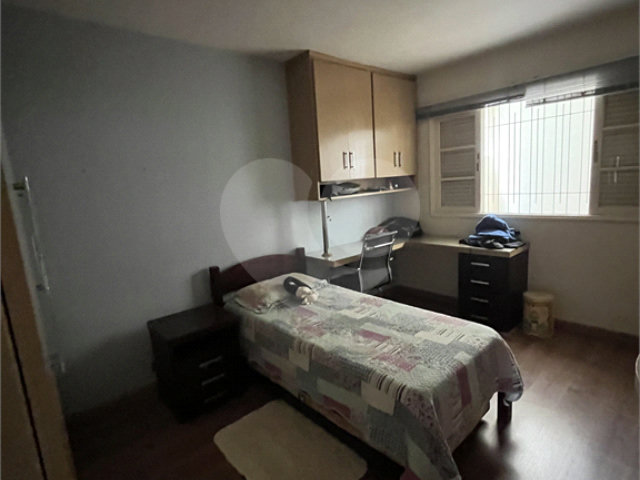 Sobrado à venda com 5 quartos, sendo 4 suítes,  em Tremembé, São Paulo, SP