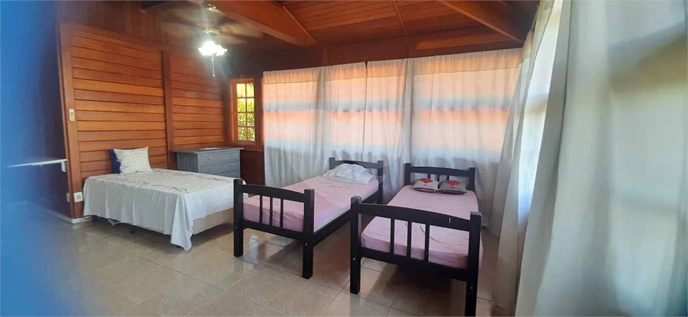 Chácara à venda com 5 quartos, sendo 2 suítes, em Terra Preta (terra Preta), Mairiporã, SP