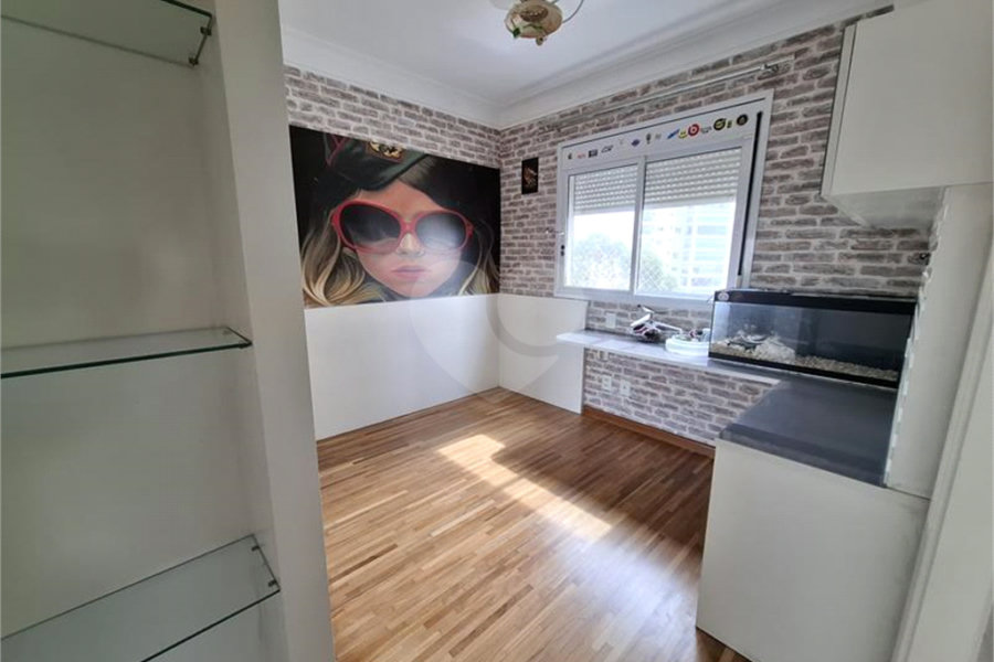 Apartamento para alugar com 3 suítes em Santana, São Paulo, SP