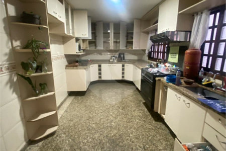 Casa à venda com 3 quartos, sendo 1 suíte, em Vila Mazzei, São Paulo, SP