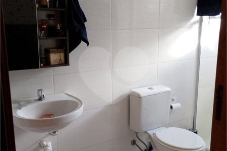 Sobrado à venda com 2 suítes em Nova Cerejeira, Atibaia, SP