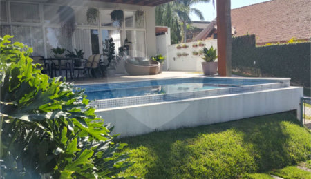 Casa à venda com 4 quartos, sendo 3 suítes,  no condomínio Estância Marambaia, Vinhedo - SP