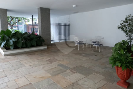 Apartamento à venda com 3 quartos, sendo 1 suíte, em Pinheiros, São Paulo, SP