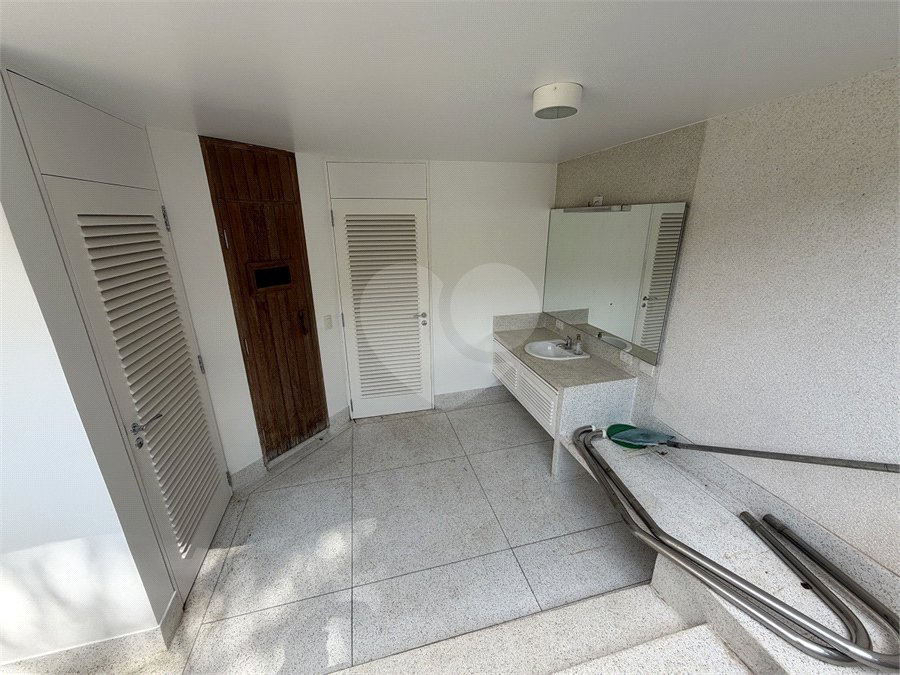 Casa à venda com 4 suítes em Residencial Tamboré, Barueri, SP