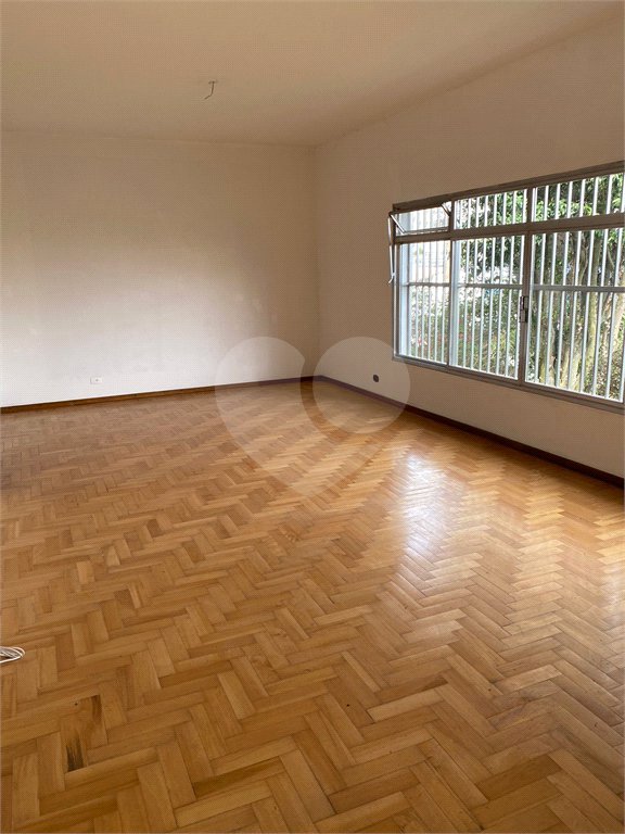 Casa à venda com 3 quartos em Campo Grande, São Paulo, SP