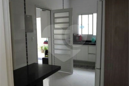 Casa à venda com 3 suítes no condomínio Amstalden, Indaiatuba - SP