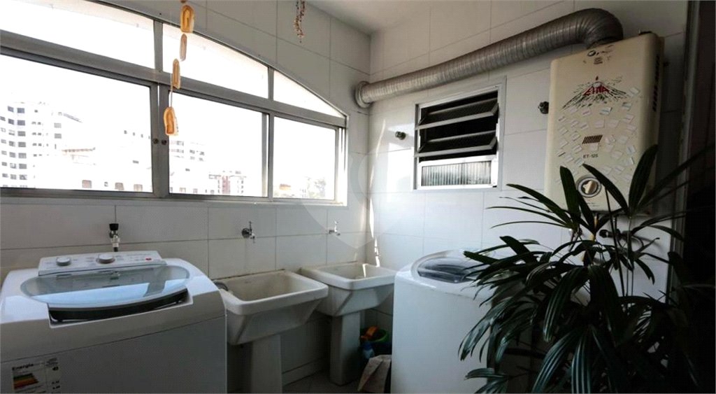 Apartamento à venda com 3 suítes em Vila Morumbi, São Paulo, SP