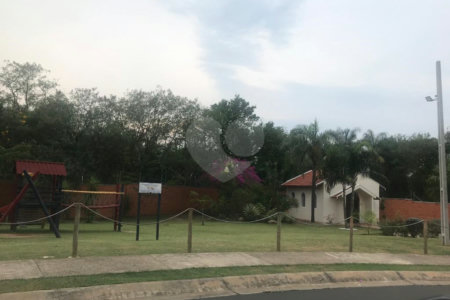 Casa à venda com 3 suítes no condomínio Village Moutonnée, Salto - SP