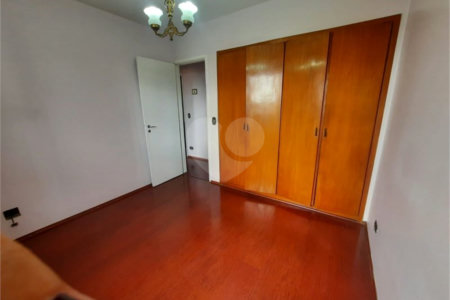 Apartamento à venda com 3 quartos em Jardim Esmeralda, São Paulo, SP