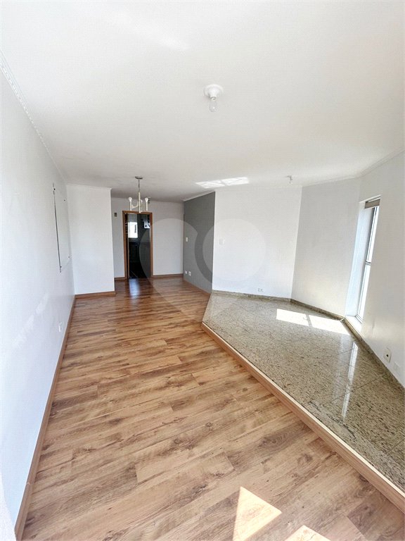 Apartamento à venda com 2 quartos, sendo 1 suíte, em Vila Monumento, São Paulo, SP