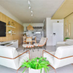 Apartamento à venda com 3 quartos, sendo 1 suíte, em Pitangueiras, Guarujá, SP