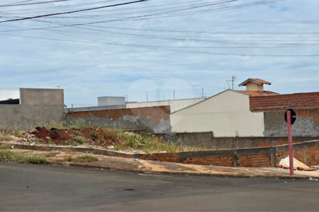 Terreno à venda em Jardim Universal, Araraquara, SP