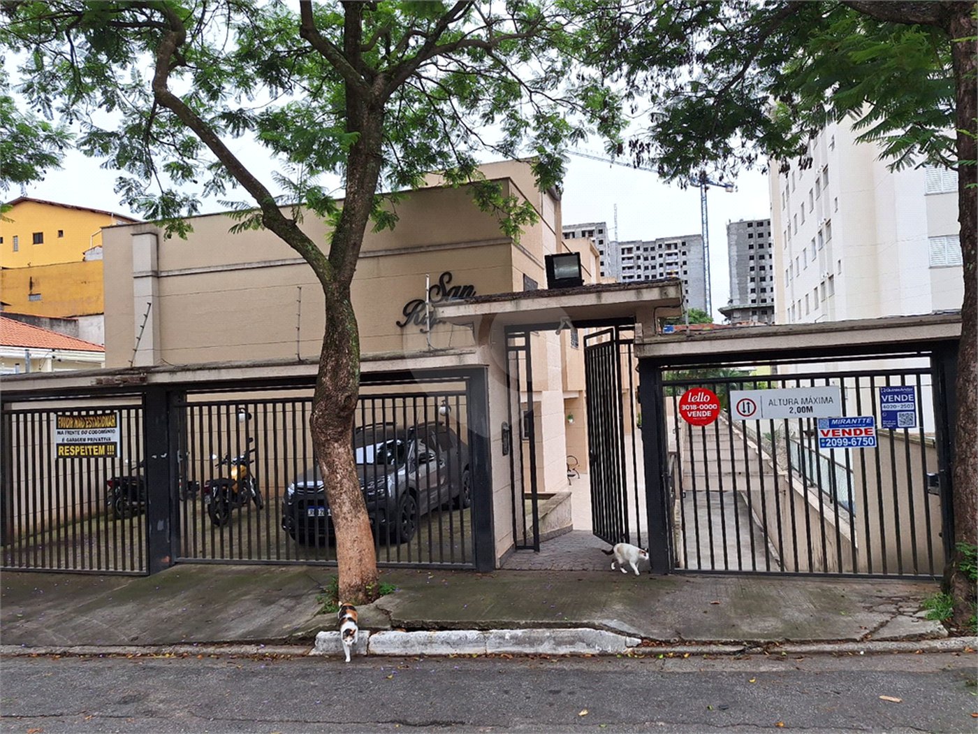 Casa à venda com 3 quartos, sendo 1 suíte, no condomínio Res San Raphael, São Paulo - SP