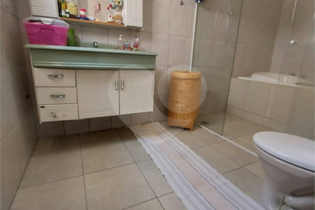 Sobrado à venda com 3 quartos, sendo 2 suítes, em Jardim Alvinópolis, Atibaia, SP