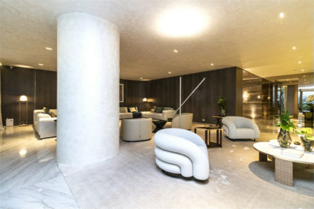 Apartamento à venda com 4 suítes em Jardim Guedala, São Paulo, SP