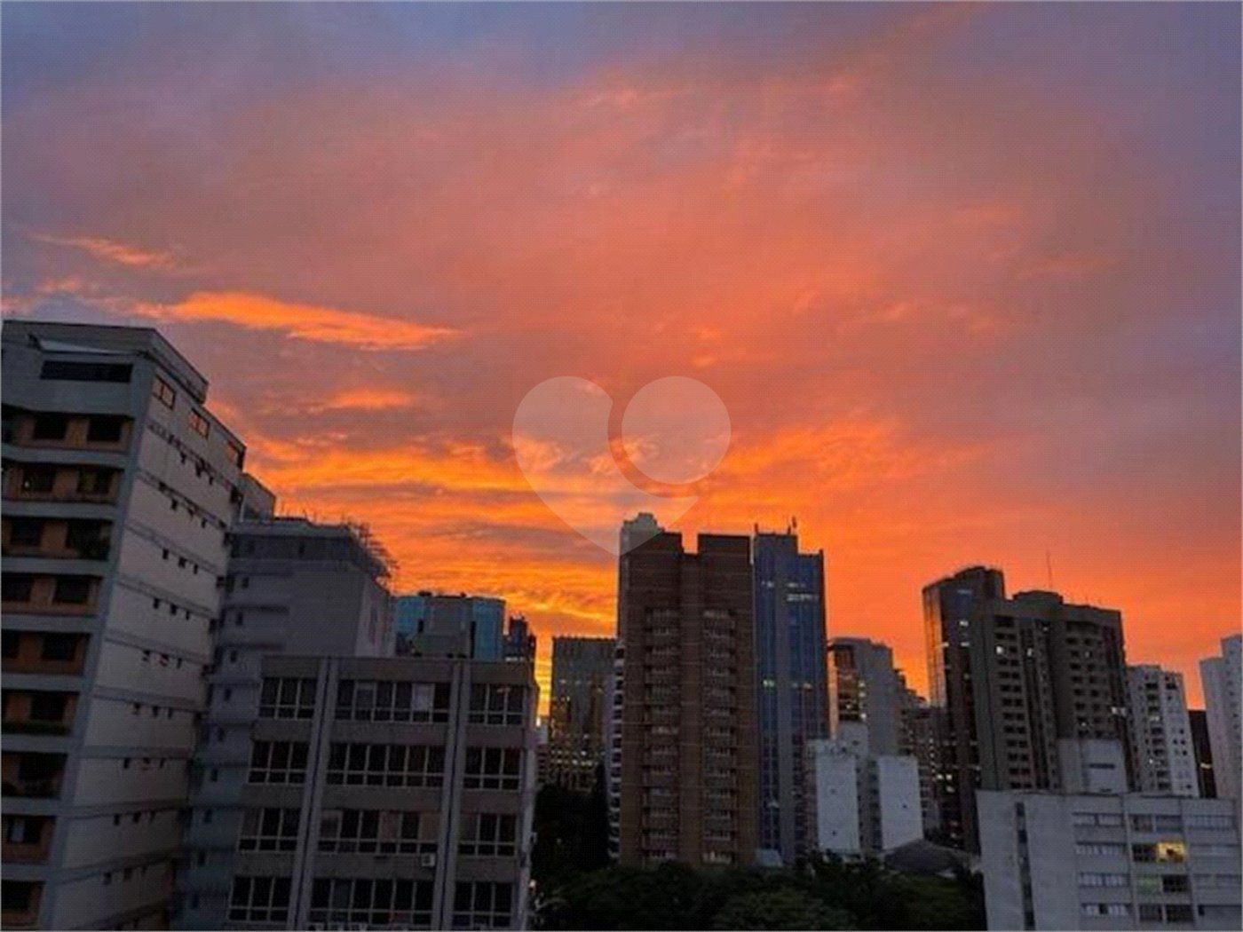 Apartamento à venda ou para alugar com 1 suíte em Jardim Europa, São Paulo, SP