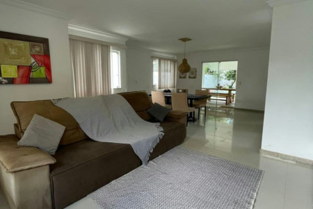 Casa à venda com 3 quartos, sendo 1 suíte, em Orla Norte, Porto Seguro - BA