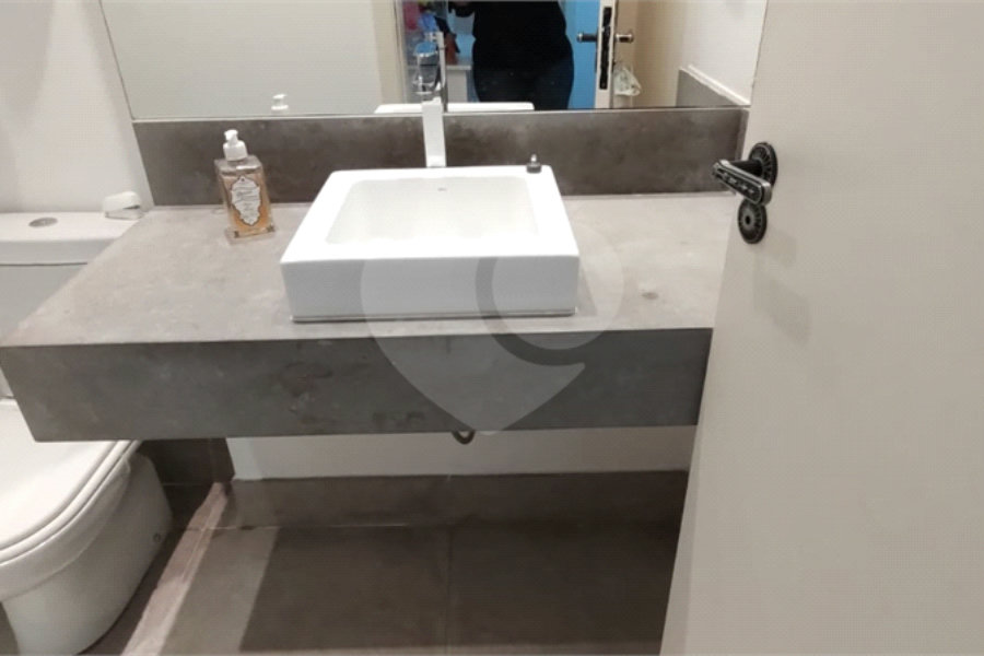 Casa Térrea à venda com 3 quartos, sendo 2 suítes, em Horto, São Paulo, SP