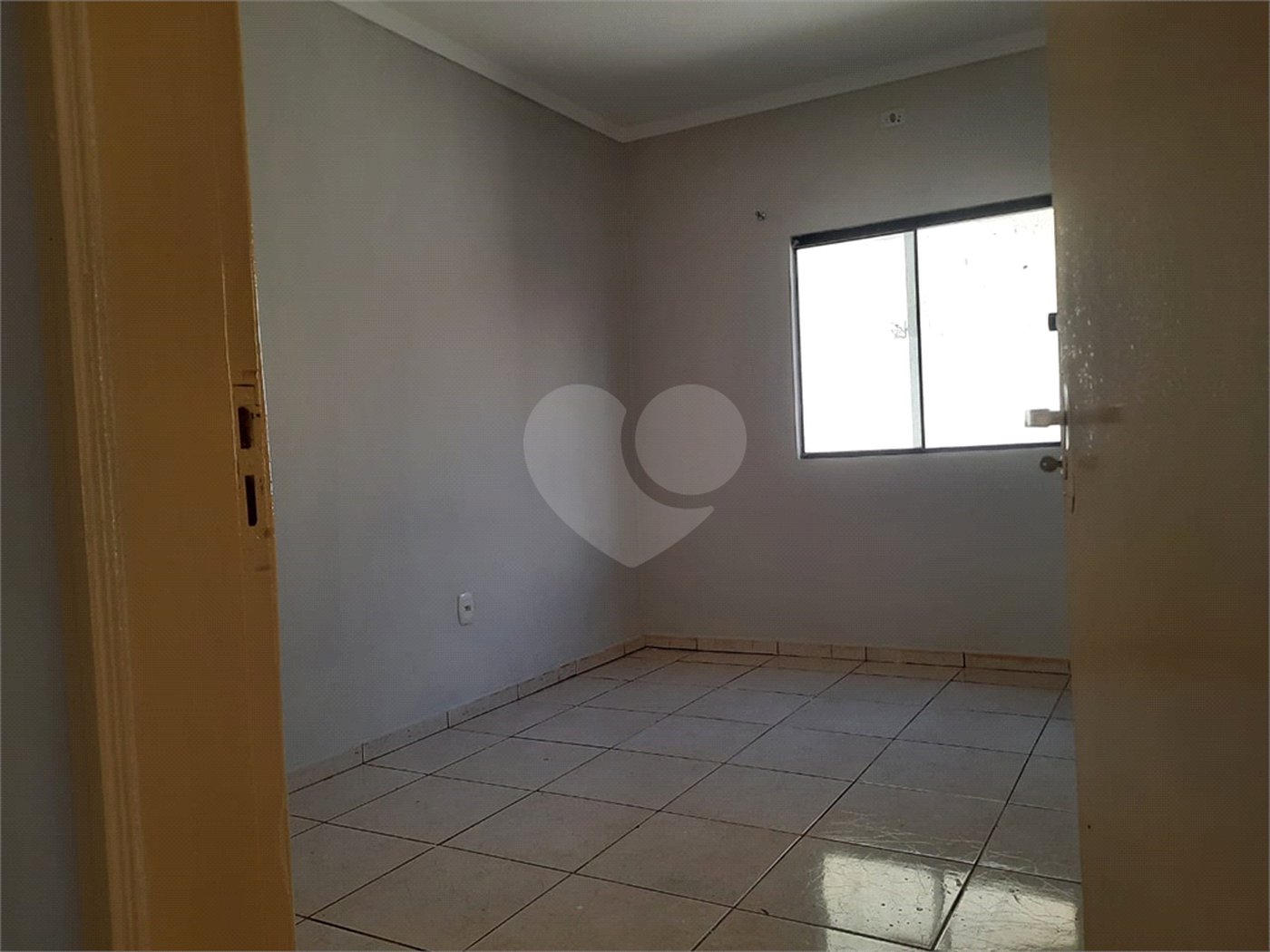 Casa à venda com 2 quartos em Residencial Ponta Porã I, Ponta Porã, MS
