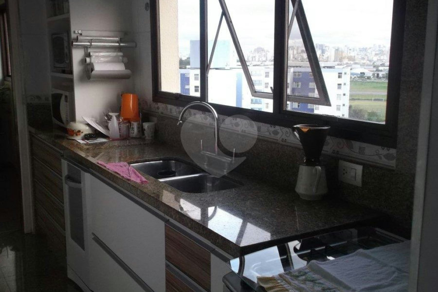 Apartamento à venda com 4 quartos, sendo 2 suítes, em Santana, São Paulo, SP