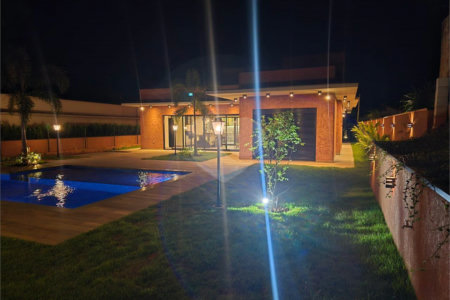 Casa à venda com 4 suítes no condomínio Terras de Santa Teresa II, Itupeva - SP