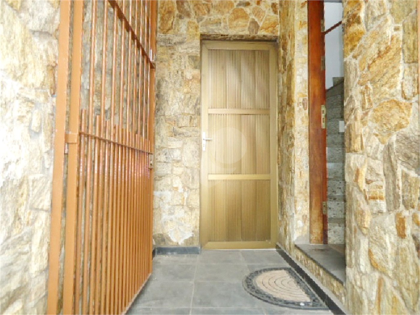 Sobrado à venda com 3 quartos em Vila Gustavo, São Paulo, SP