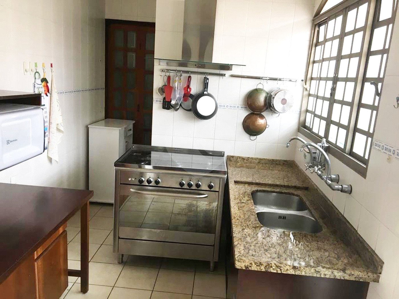 Casa Térrea à venda com 4 quartos, sendo 1 suíte, em Vila Monumento, São Paulo, SP