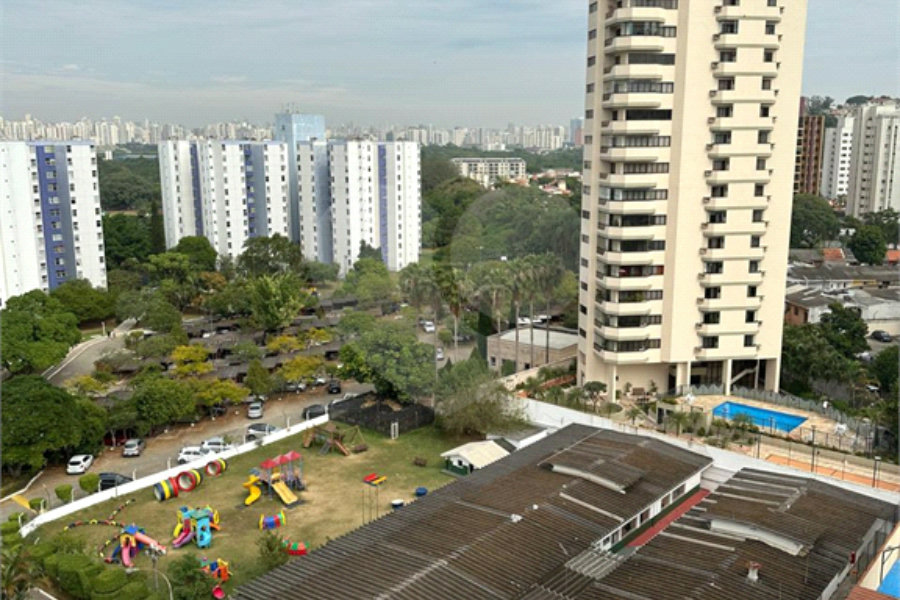 Apartamento para alugar com 3 suítes em Santana, São Paulo, SP