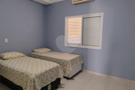Casa à venda com 3 suítes no condomínio Jardim Maringá, Indaiatuba - SP