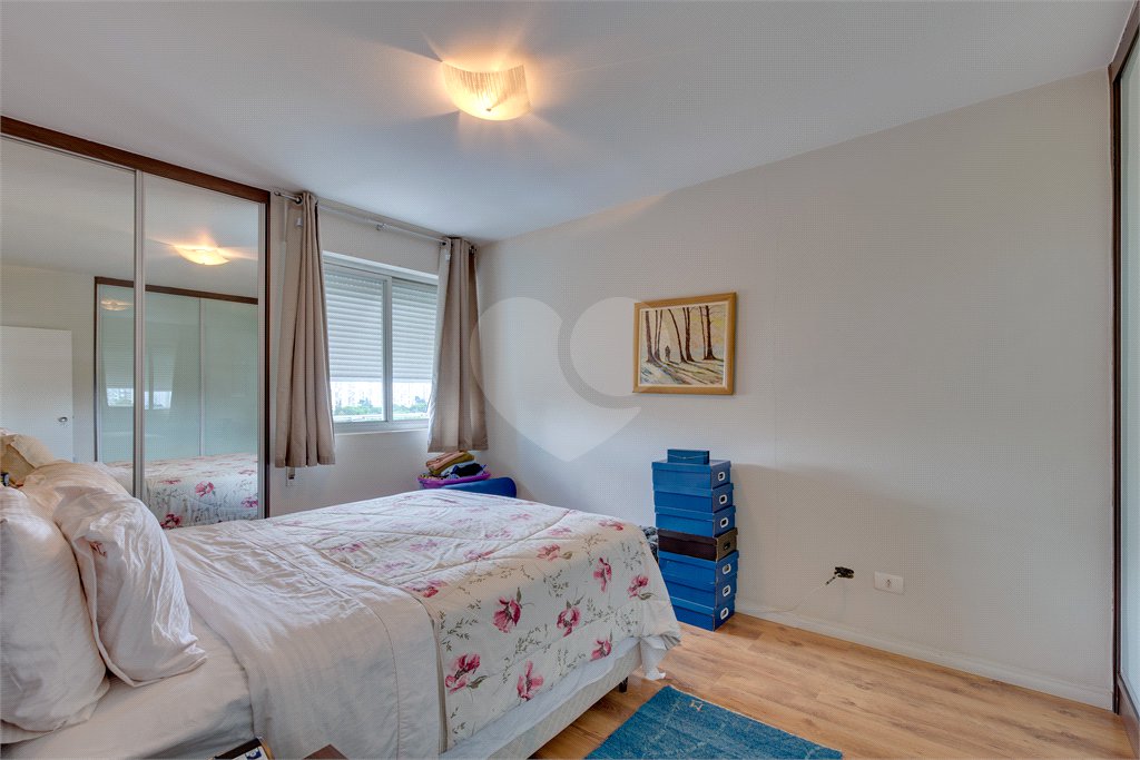 Apartamento à venda com 2 quartos, sendo 1 suíte, em Alto da Boa Vista, São Paulo, SP