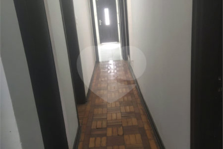 Casa Térrea à venda com 3 quartos em Campo Belo, São Paulo, SP