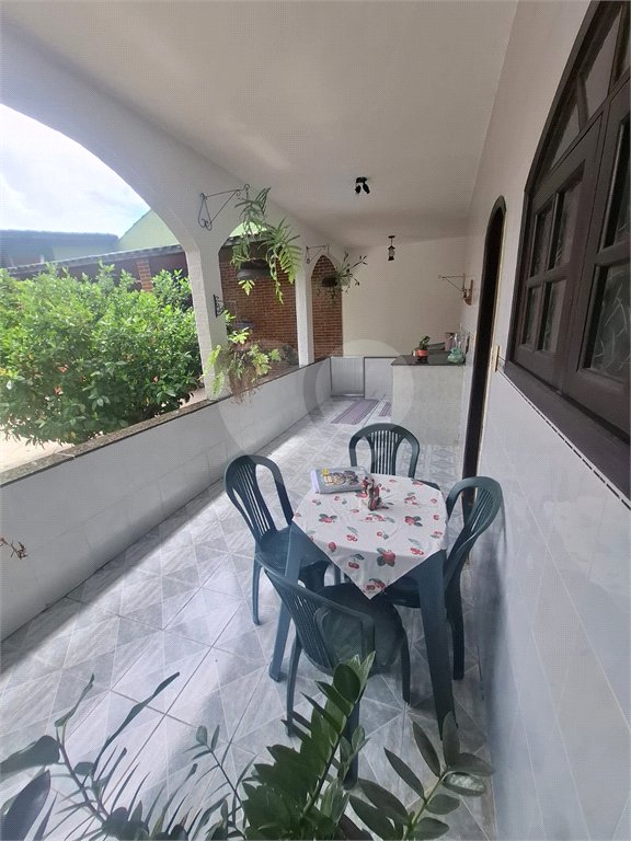 Casa à venda com 2 quartos, sendo 1 suíte, em Santíssimo, Rio de Janeiro, RJ